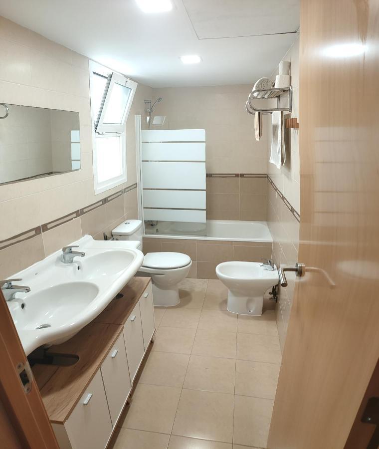 Malaga Rivas Apartment Exterior photo