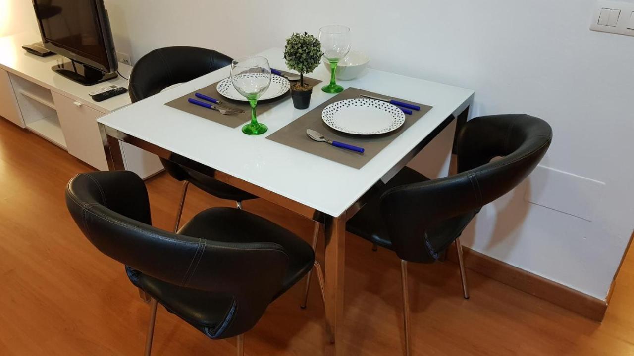 Malaga Rivas Apartment Exterior photo